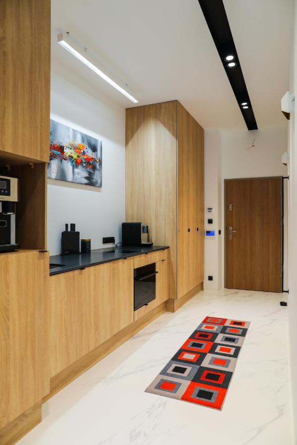 Apartament Ksiezycowy Z Jacuzzi Nowy Sącz Extérieur photo