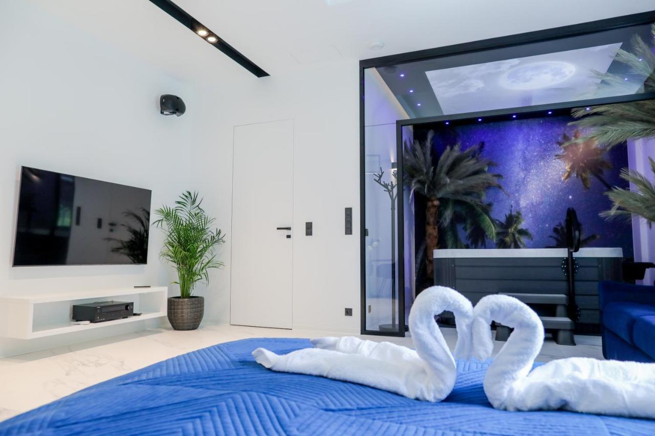 Apartament Ksiezycowy Z Jacuzzi Nowy Sącz Extérieur photo